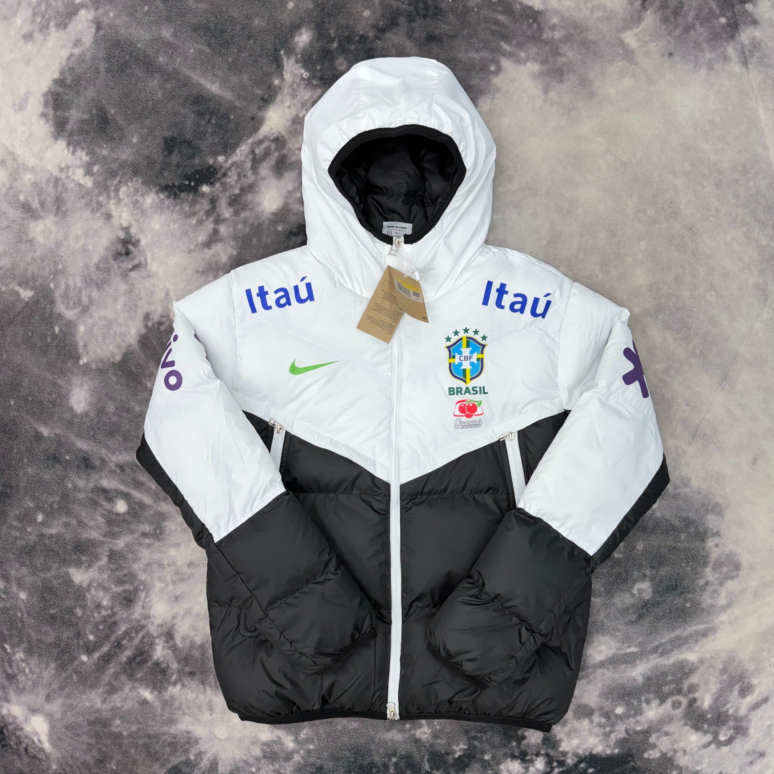 Doudoune Brésil Noir & Blanc – Édition Drip Seleção